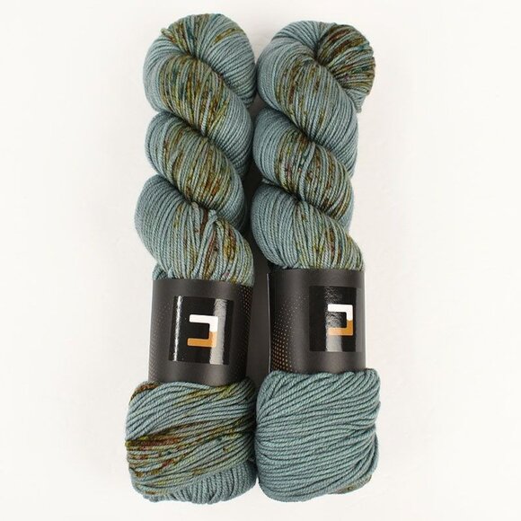 Dyed By Delz Twist DK Yarn 2 Skeins SW Merino Wool Hand-Dyed Vincent in Atlantis